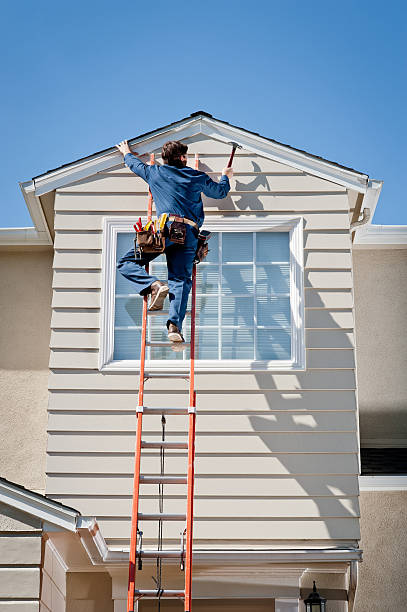 Affordable siding repair and maintenance services in Pataskala, OH